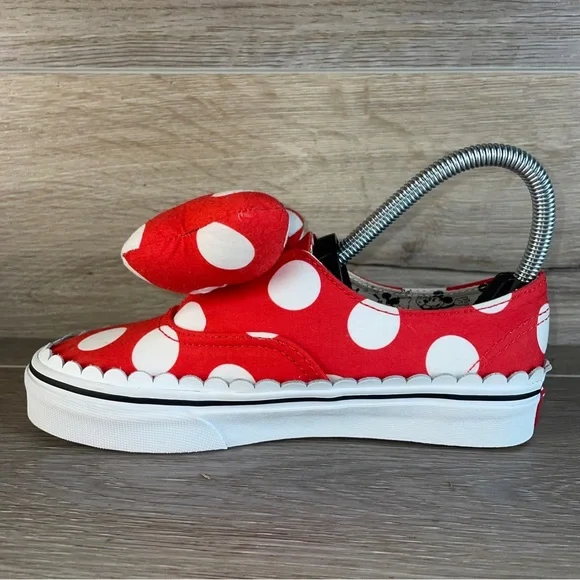 RARE Woman’s VANS Authentic Gore x Disney Minnie's Bow 2018 Size 5 - Picture 4 of 11